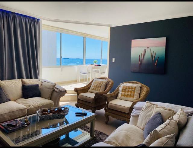 2 BEDROOM APARTMENT FOR SALE IN UMHLANGA CENTRAL